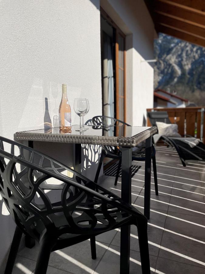 Das Bergquartier - Ferienwohnung Zugspitze Оберау Екстериор снимка