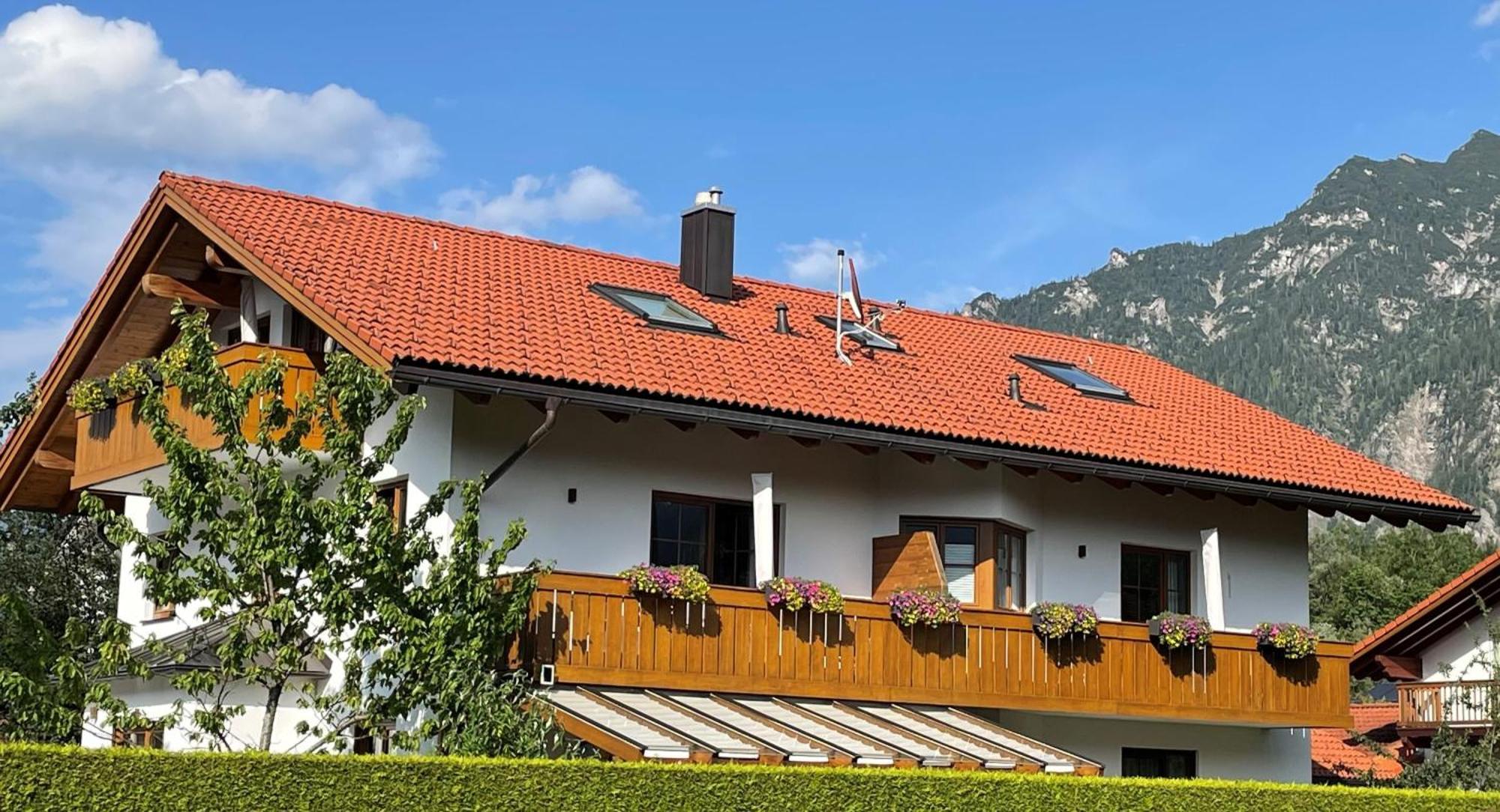 Das Bergquartier - Ferienwohnung Zugspitze Оберау Екстериор снимка
